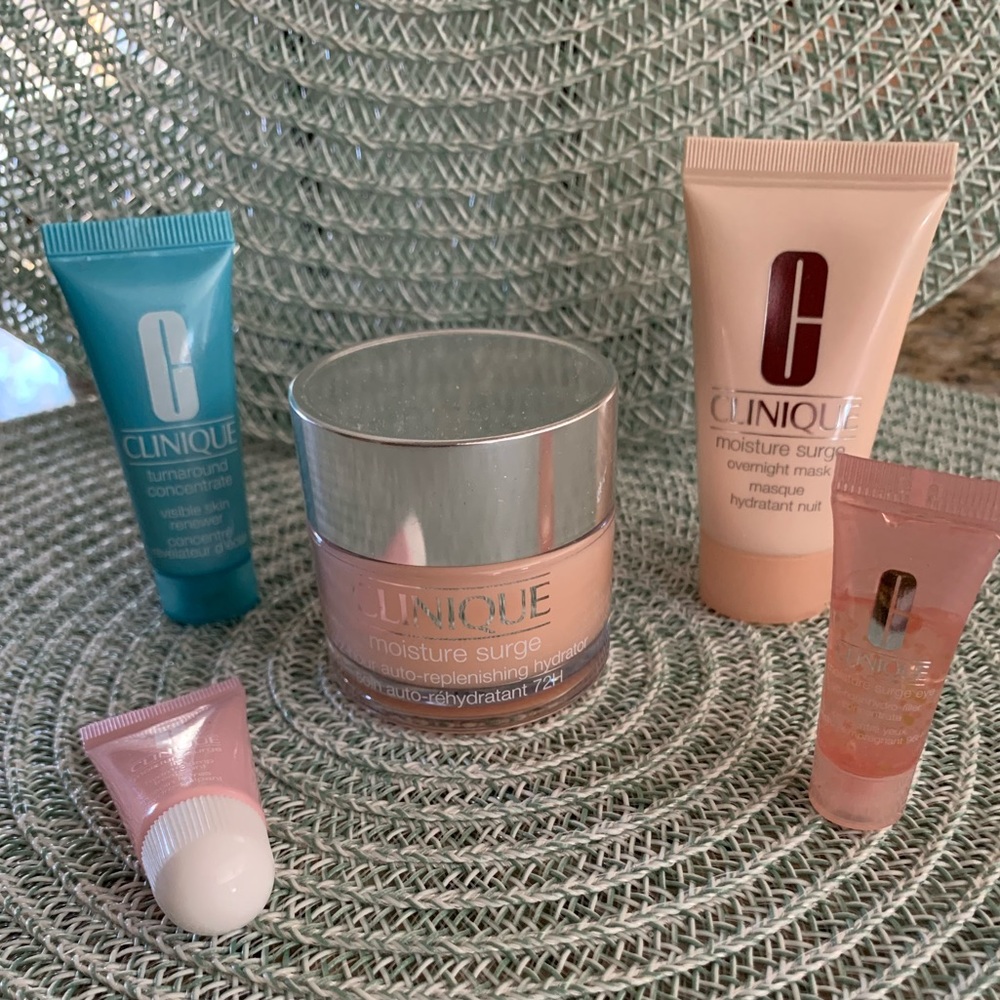 Clinique Moisture Surge Bundle